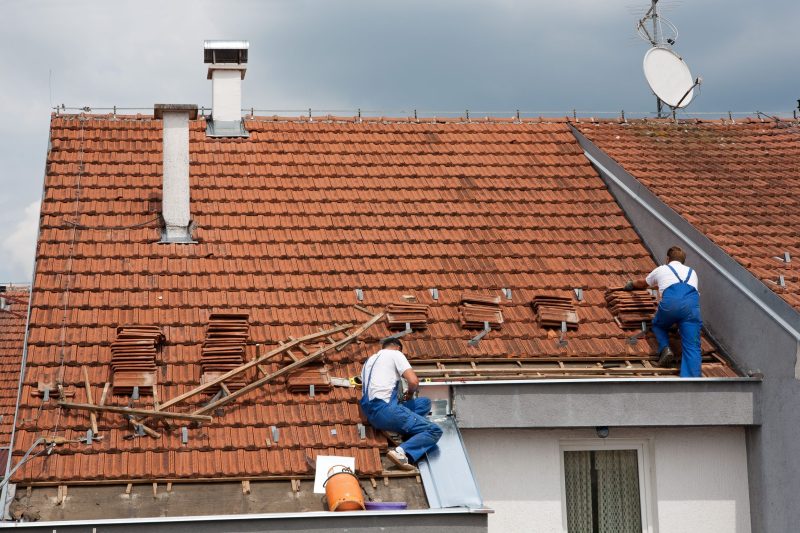 Protect Your Home Investment with a Reliable Roofer Kentwood MI Locals Trust